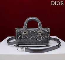 Designer Heritage Crossbody Bag - Premium Luxury Women's Fashion - NM7491