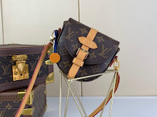 Luxury Canvas Tote Bag - Women's Designer Premium Fashion - NM4525