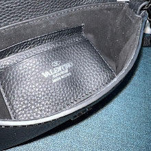 Premium Signature Shoulder Bag - Chic Women's Luxury Designer - NM3009