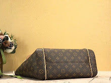 Premium Signature Crossbody - Chic Women's Luxury Designer Bag - NM4137