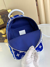 Chic Designer Crossbody Purse - Premium Luxury Women's Style - NM4712