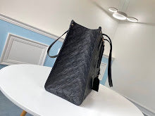 Chic Women's Shoulder Handbag - Luxury Premium Designer Style - NM4141