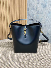 Premium Leather Shoulder Bag - Elegant Women's Designer Handbag - NM3637