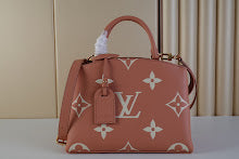 Luxury Structured Top Handle Bag - Premium Women's Designer Fashion - NM4661