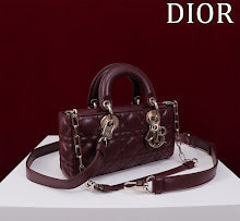 Premium Women's Crossbody Bag - Luxury Designer Fashion Accessory - NM7363