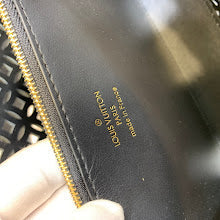 Luxury Monogram Shoulder Bag - Women's Elegant Designer Fashion - NM5466