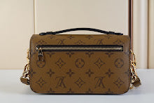 Luxury Structured Top Handle Bag - Premium Women's Designer Fashion - NM4689
