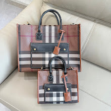 Luxury Signature Top Handle Bag - Elegant Women's Designer Handbag - NM5488