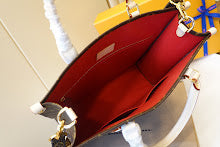 Chic Designer Satchel Bag - Luxury Women's Top Handle Handbag - NM4860