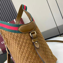Luxury Structured Shoulder Bag - Women's Premium Designer Fashion - NM3939
