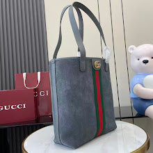 Luxury Iconic Crossbody Bag - Women's Elegant Designer Fashion - NM3882