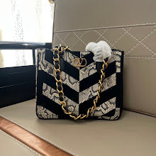 Chic Designer Satchel Bag - Luxury Women's Top Handle Handbag - NM2894