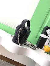 New Luxury Signature Top Handle Bag - Elegant Women's Designer Handbag - NM5932