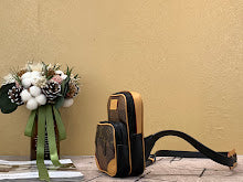 Premium Leather Crossbody Bag - Elegant Women's Designer Handbag - NM5043