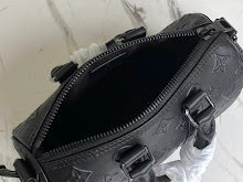 Chic Women's Crossbody Handbag - Luxury Premium Designer Style - NM5311