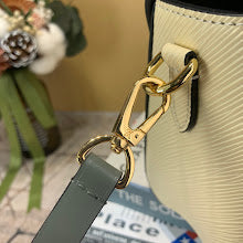 Luxury Structured Shoulder Bag - Women's Premium Designer Fashion - NM4344