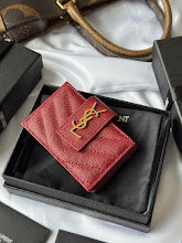 Chic Women's Designer Tote - Luxury Premium Handbag Style - NM3713