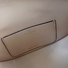 Luxury Signature Top Handle Bag - Elegant Women's Designer Handbag - NM2906