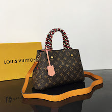 Premium Women's Crossbody Bag - Luxury Designer Fashion Accessory - NM4563
