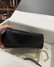 Premium Leather Crossbody Bag - Elegant Women's Designer Handbag - NM7130