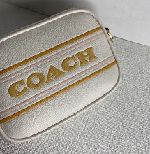 New Premium Signature Shoulder Bag - Chic Women's Luxury Designer - NM6579