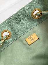 New Luxury Iconic Crossbody Bag - Women's Elegant Designer Fashion - NM5961