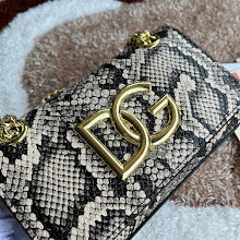 Designer Iconic Shoulder Bag - Luxury Women's Premium Fashion - NM6826