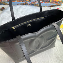 Premium Structured Satchel - Chic Women's Luxury Designer Handbag - NM7056