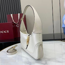 Luxury Signature Top Handle Bag - Elegant Women's Designer Handbag - NM3986