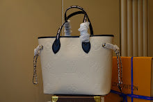 Chic Women's Shoulder Handbag - Luxury Premium Designer Style - NM4857
