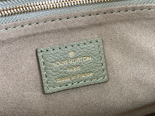 Luxury Structured Top Handle Bag - Premium Women's Designer Fashion - NM4954