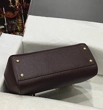 Designer Signature Tote - Premium Luxury Women's Fashion Bag - NM7225