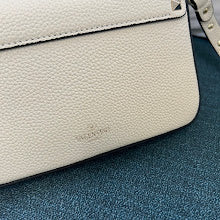 Chic Women's Shoulder Handbag - Luxury Premium Designer Style - NM3014