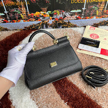 Premium Signature Shoulder Bag - Chic Women's Luxury Designer - NM6758