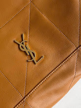 Premium Leather Shoulder Bag - Elegant Women's Designer Handbag - NM3483