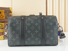 Chic Women's Crossbody Handbag - Luxury Premium Designer Style - NM4835