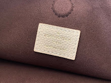 Chic Designer Shoulder Handbag - Premium Luxury Women's Style - NM4570