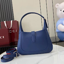 Chic Women's Crossbody Handbag - Luxury Premium Designer Style - NM3926