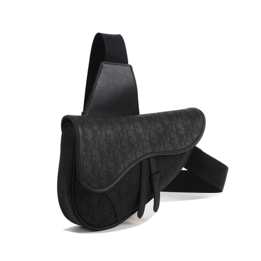 Christian Dior Saddle Bag detail shot – designer craftsmanship and quality