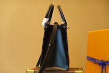 Luxury Designer Crossbody Bag for Women - Premium Fashion Handbag - NM5152