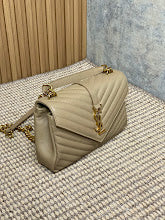 Luxury Structured Shoulder Bag - Women's Premium Designer Fashion - NM3415