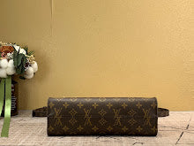 Luxury Structured Top Handle Bag - Premium Women's Designer Fashion - NM4859