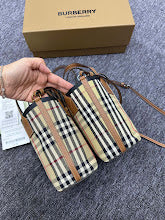 Chic Designer Shoulder Handbag - Premium Luxury Women's Style - NM5608