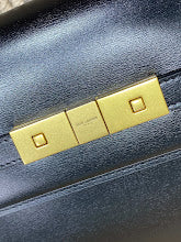 Premium Structured Satchel - Chic Women's Luxury Designer Handbag - NM3558