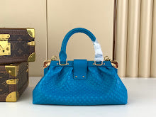 Designer Iconic Shoulder Bag - Luxury Women's Premium Fashion - NM4557