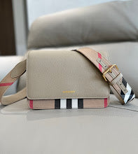 New Designer Iconic Top Handle Bag - Luxury Women's Premium Handbag - NM5817