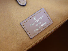 Luxury Structured Shoulder Bag - Women's Premium Designer Fashion - NM4992