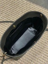 Premium Leather Shoulder Bag - Elegant Women's Designer Handbag - NM3413