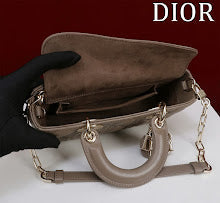 Luxury Designer Crossbody Bag for Women - Premium Fashion Handbag - NM7489