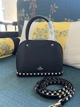 Chic Women's Crossbody Handbag - Luxury Premium Designer Style - NM3016
